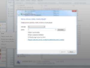 V objeveném okně klikněte na modrý text odkazu <em>Připojit k webovému serveru, na který lze ukládat dokumenty a obrázky</em>